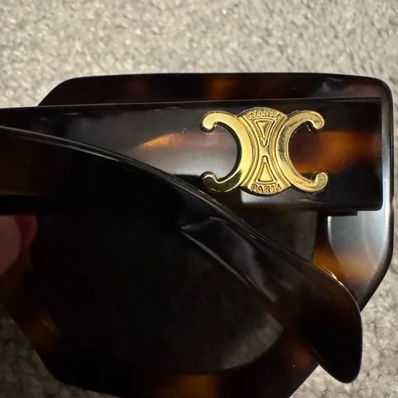 Celine Brown Sunglasses with Black Case - Picture 4 of 8
